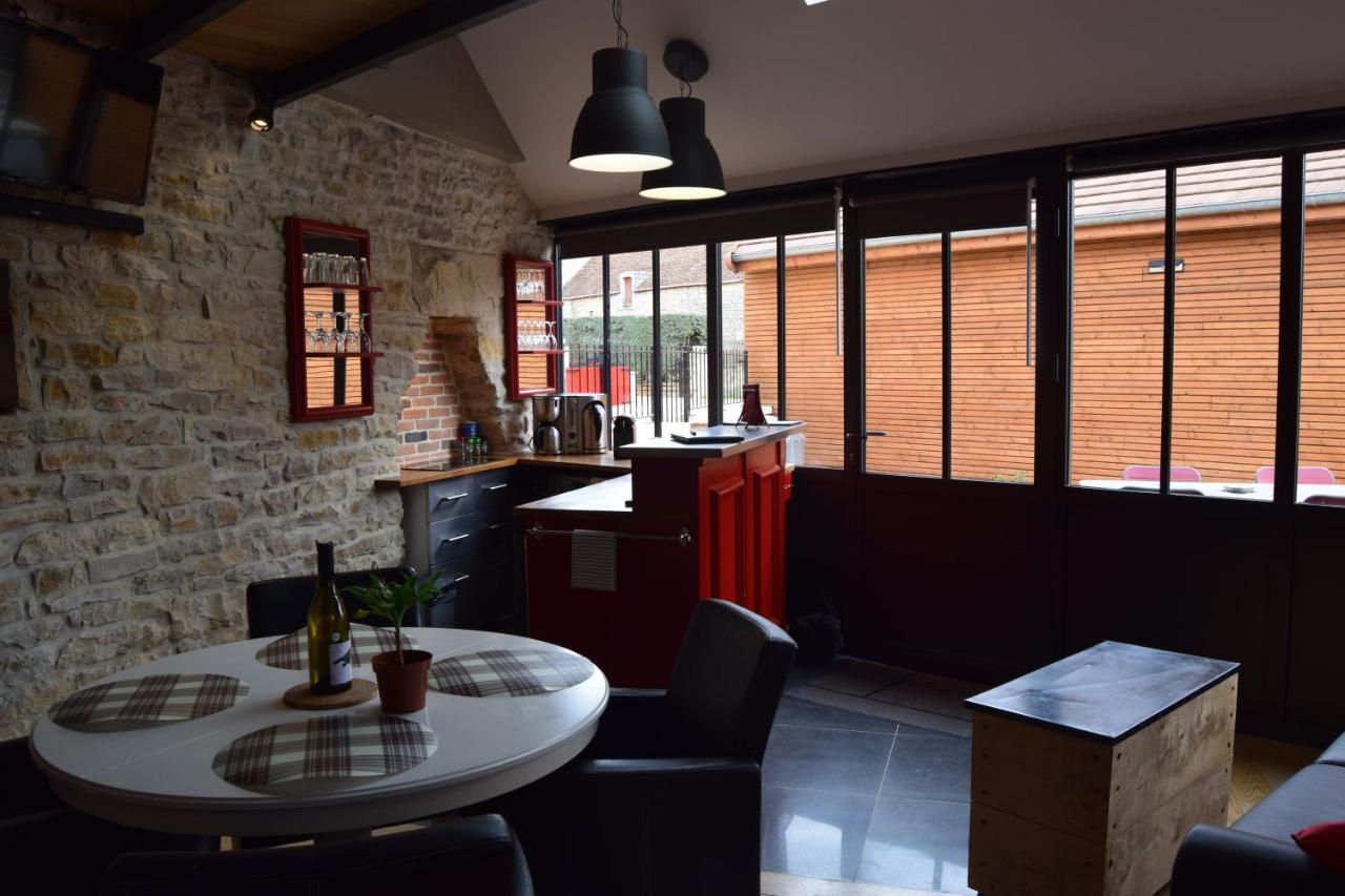 L'Aubergiste Hotel Corcelles-les-Arts Екстериор снимка